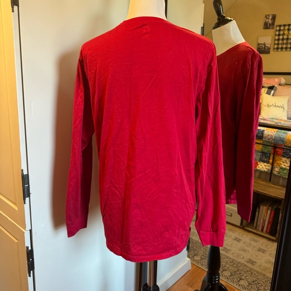 The Children’s Place Adult Large Christmas Tee - Picture 4 of 6